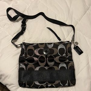 Coach - authentic - crossbody bag